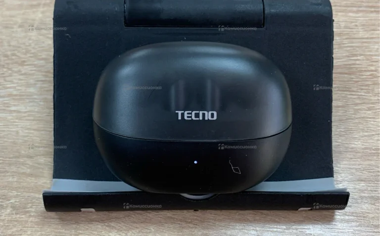 Наушники  Tecno