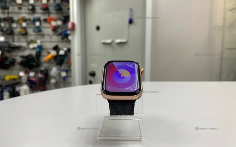 Часы  Apple Watch SE 40mm