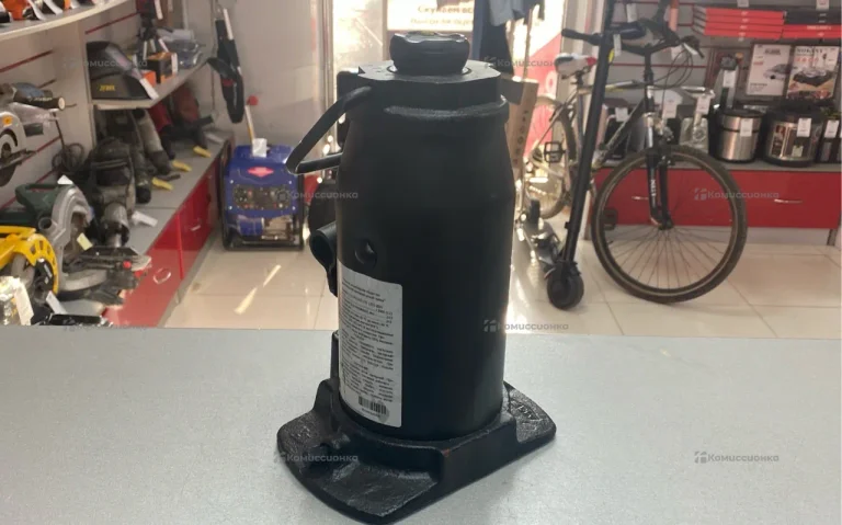 Домкрат ДГ12.3913010