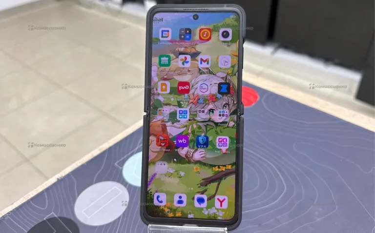 ZTE nubia Flip 12/512 ГБ
