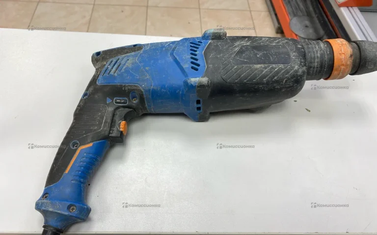 перфоратор Dexter 650