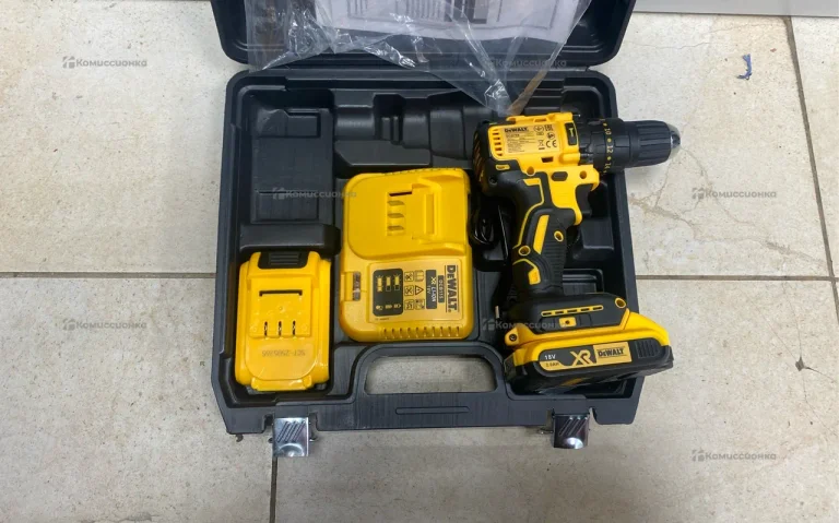 Шуруповерт Dewalt DCD708(реп)