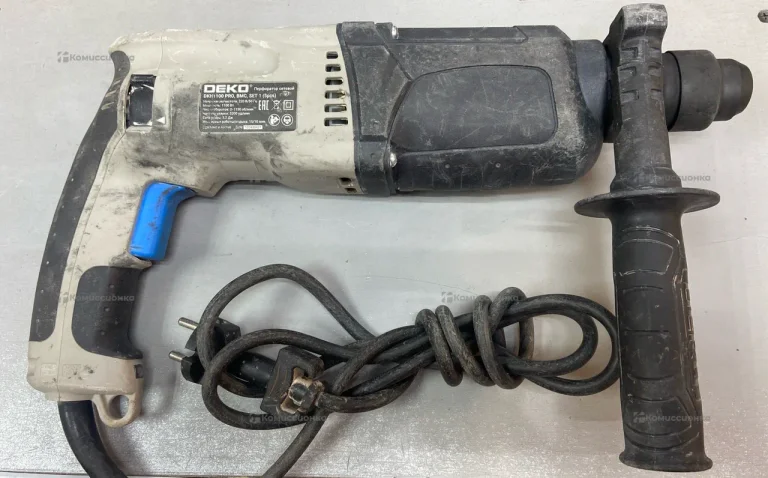 Перфоратор DEKO DKH1100 Pro
