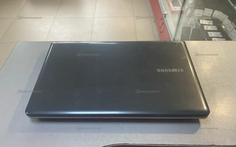 Ноутбук  Samsung np355v5c