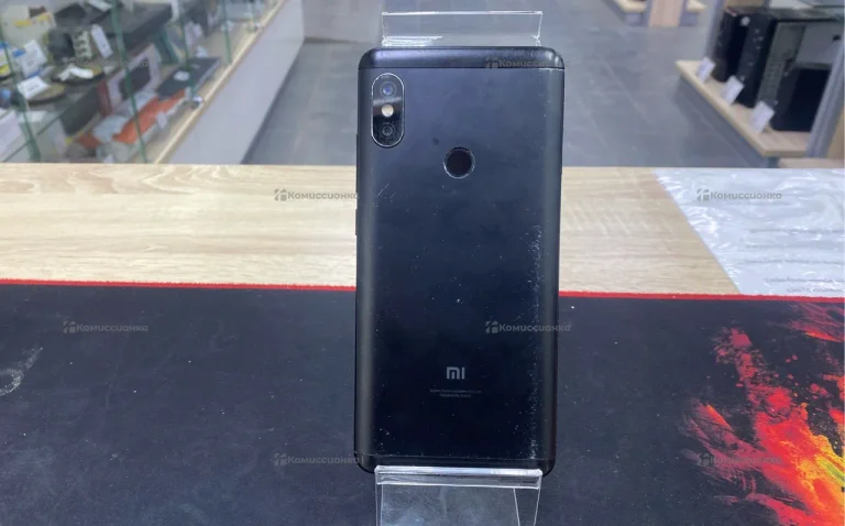 Xiaomi Redmi note 5 3/64 ГБ