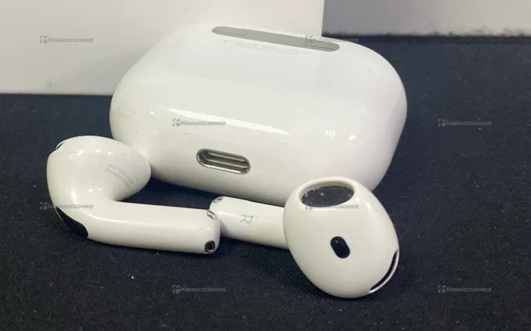Наушники  Apple AirPods 4