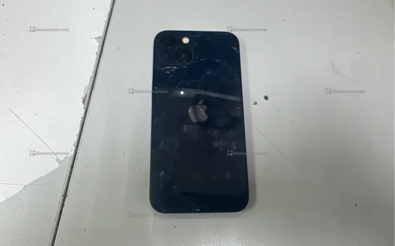 Apple iPhone 13 4/128 ГБ