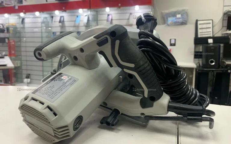 Дисковая пила Интерскол ДП-165/1300