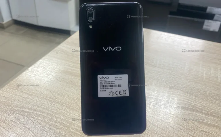 Телефон Vivo Y93 6/128 ГБ