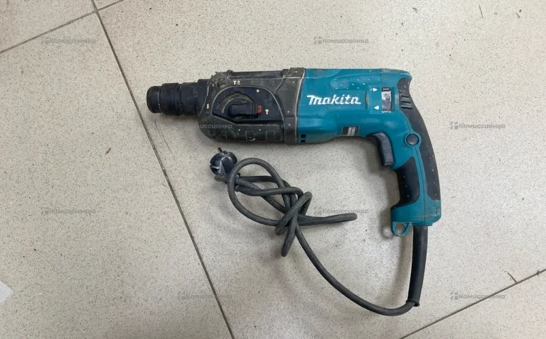 перфоратор Mikita HR2470