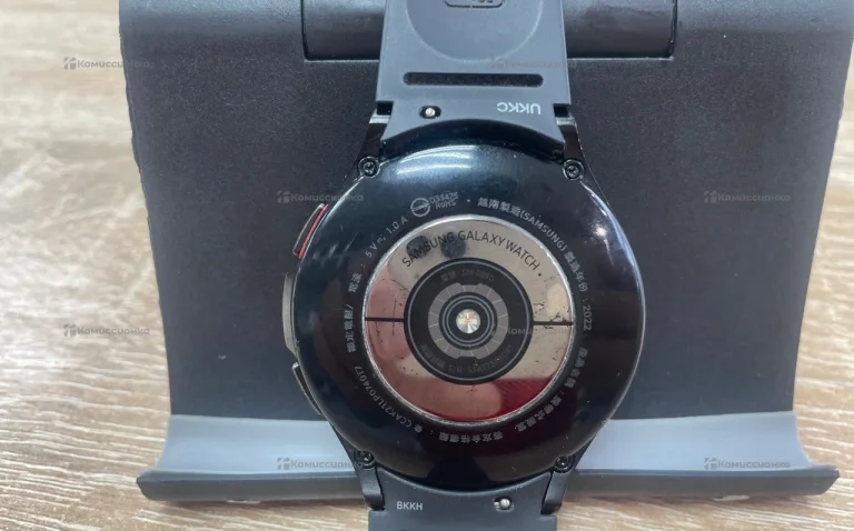 Часы  Samsung Galaxy Watch 4 classic