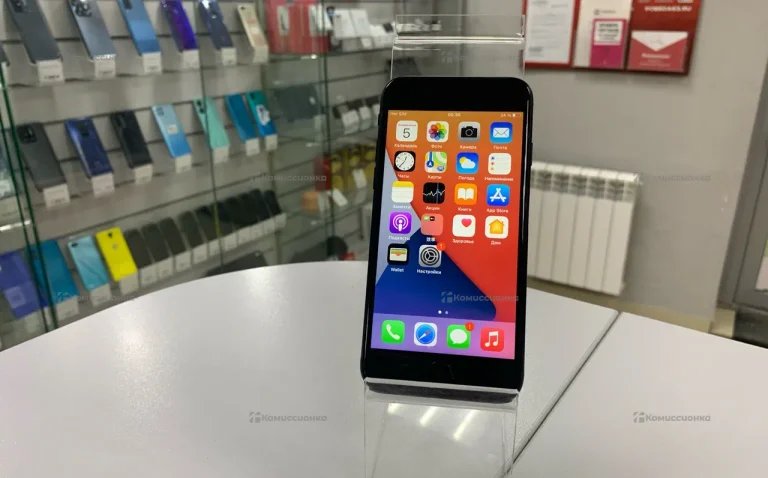 Apple iPhone 7 2/32 ГБ