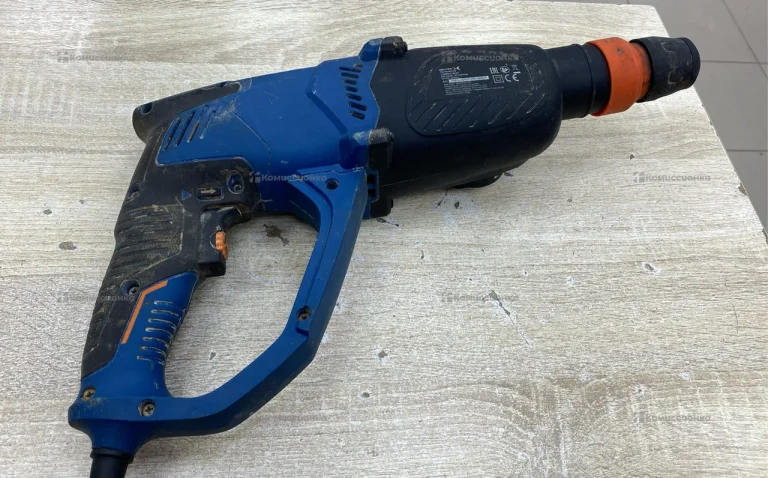 Перфоратор Dexter 1100RH2-40.51