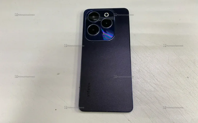 Infinix HOT 40 Pro 8/256 ГБ