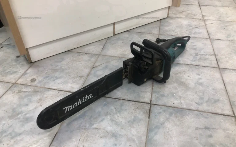 Электропила makita uc4530A