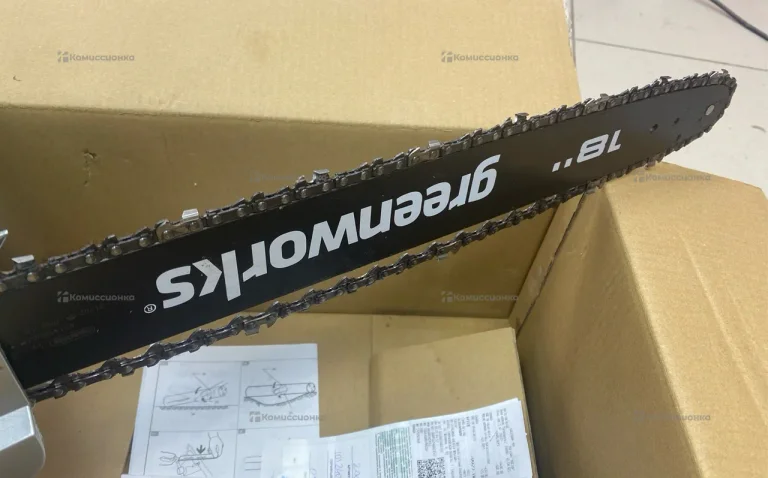 Цепная пила Greenworks 2000w