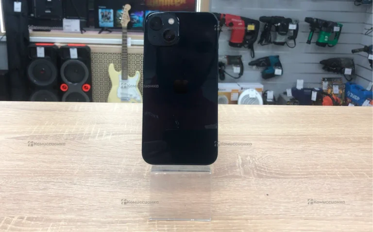 Apple iPhone 13 4/128 ГБ