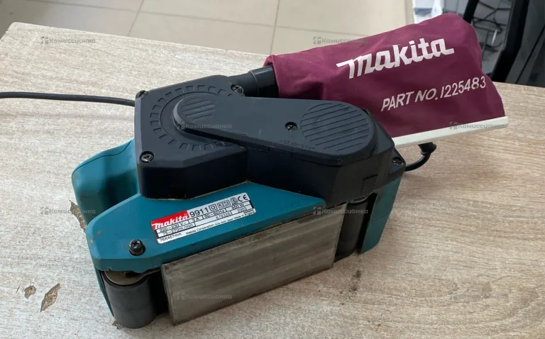Шлефовальная машинка Makita 9911
