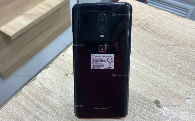 OnePlus 6T McLaren 10/256 ГБ