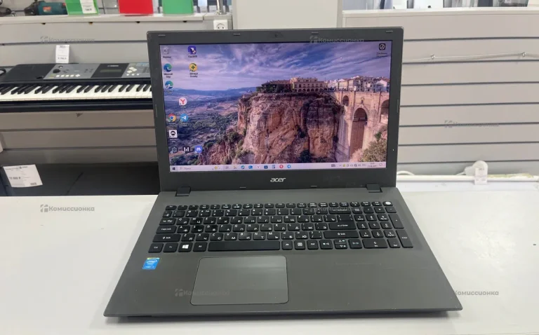Ноутбук  Acer E5-573G-36VL