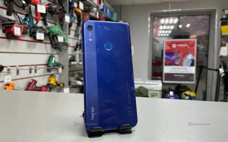 Honor 8A 2/32 ГБ