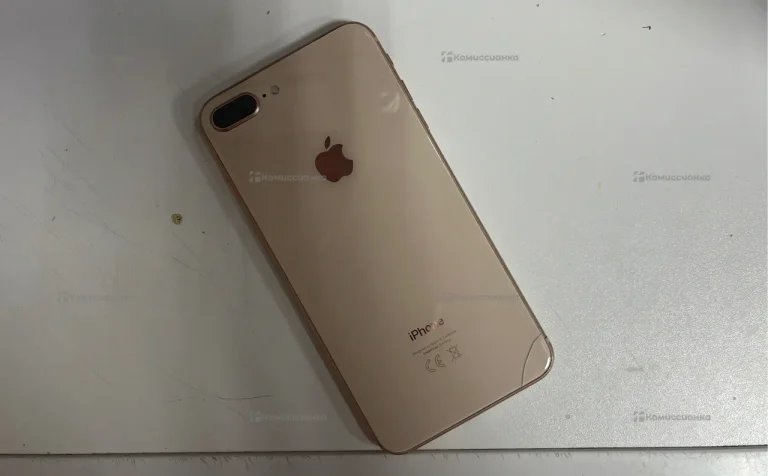 Apple iPhone 8 Plus 3/64 ГБ