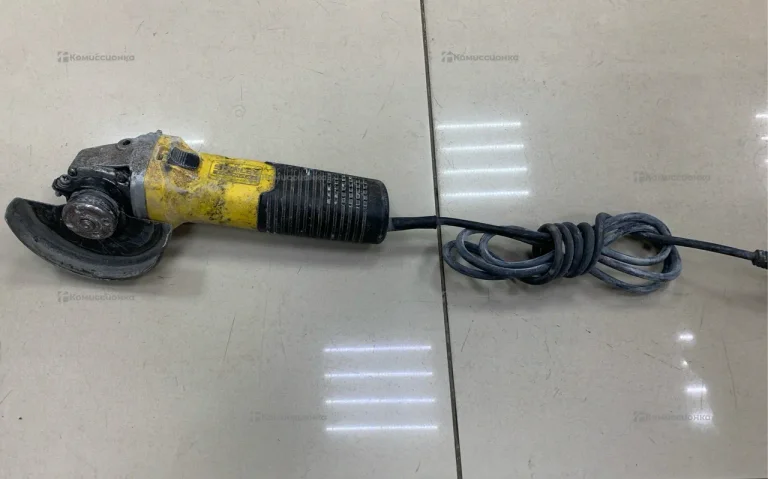 Stanley Fmeg-125v ушм с регулировкой