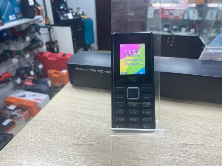 Itel кнопочный