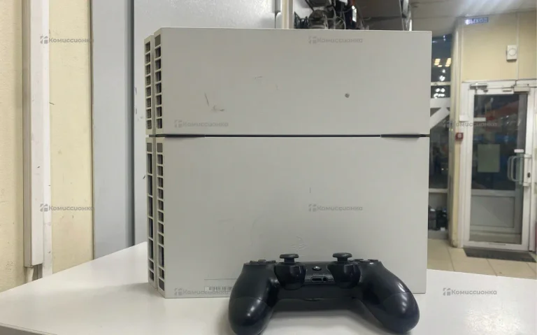 Приставка Sony PS4 Fat 500