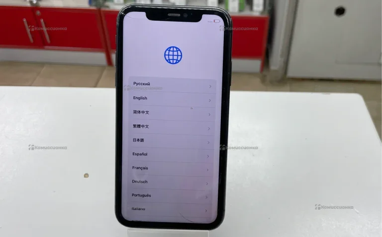 Apple iPhone 11 4/128 ГБ