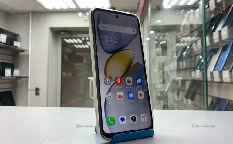 Tecno Spark Go 1 4/128Gb