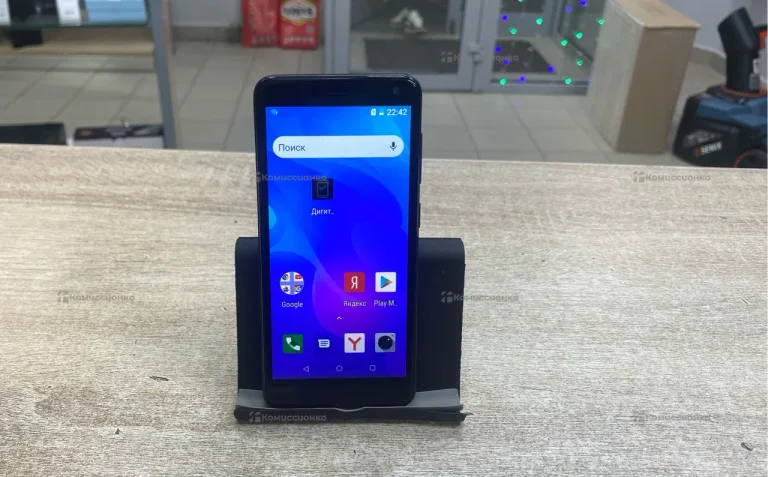 Fly  life compact 4 g 1/8