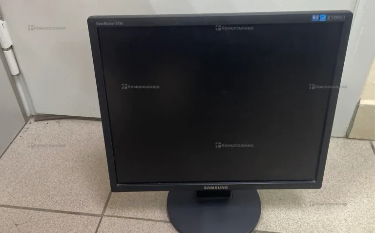Монитор Samsung SyncMaster 943N