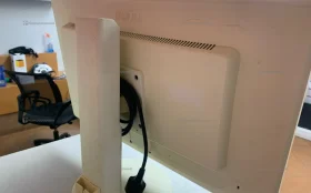 Монитор BenQ GL2450-B.