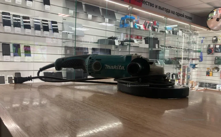 УШМ makita GA9050