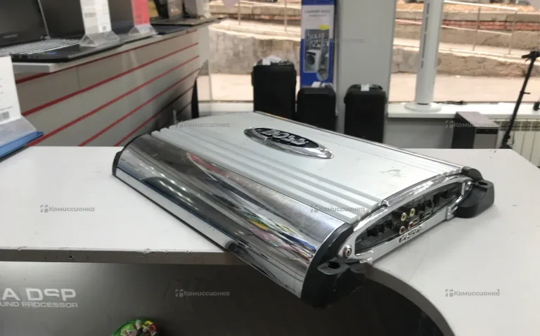 Усилитель  boss ch800