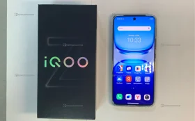 Vivo iQOO 10 12/512 ГБ