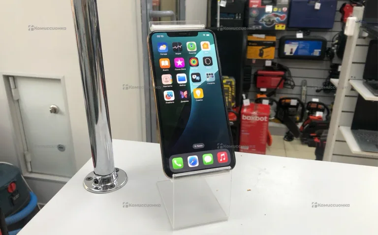 Apple iPhone XS Max 4/64 ГБ