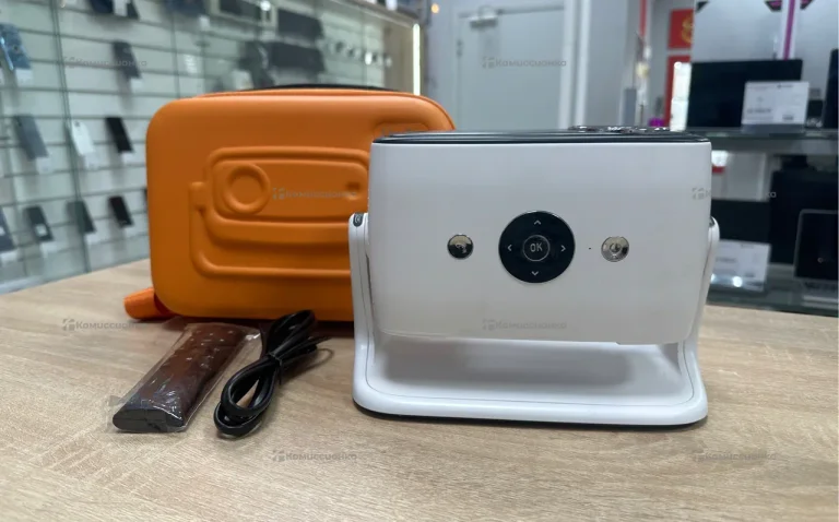 Проектор Umiio U10