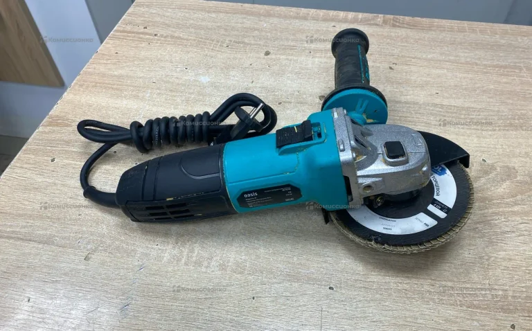 УШМ Oasis AG-72/125