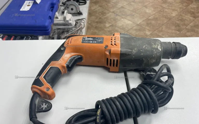 Перфоратор KH24IE