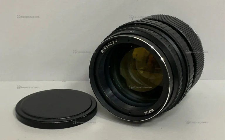 Объектив Зенит Гелиос 1,5/85