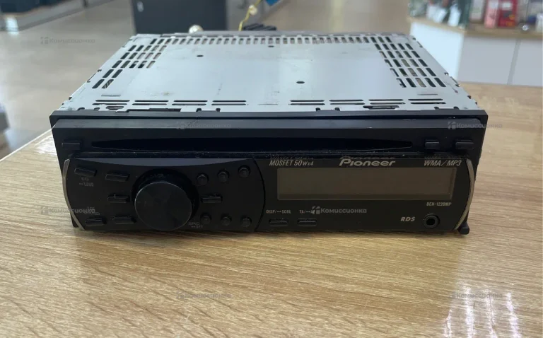 Автомагнитола  Pioneer