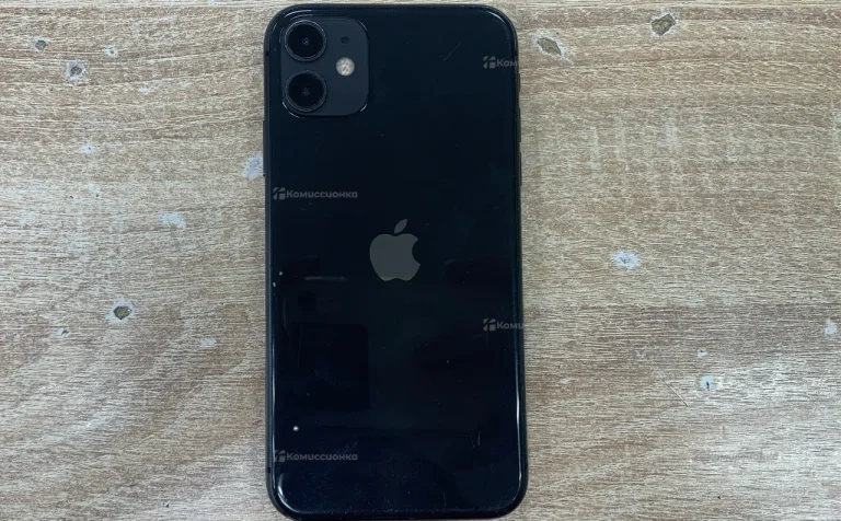 Apple iPhone 11 4/128 ГБ