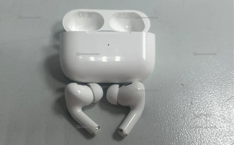 Наушники  AirPods 2 EMC8370