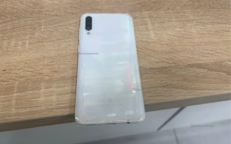 Samsung Galaxy A30s 4/64 ГБ