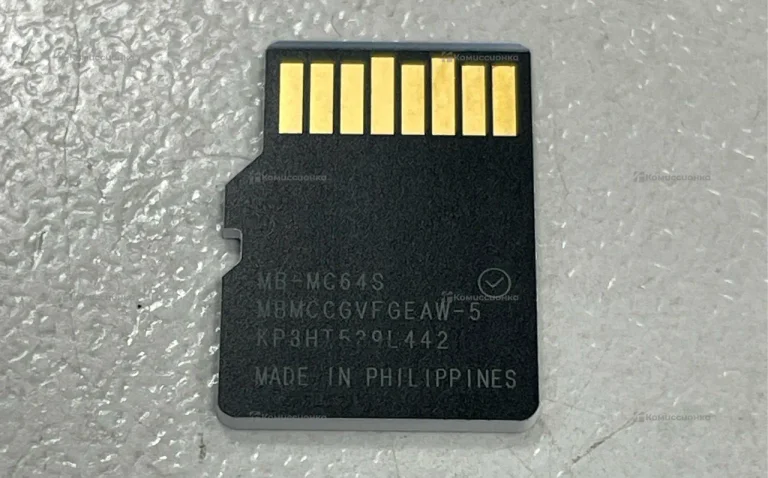 Карта памяти Samsung EVO Plus microSDXC 64 ГБ