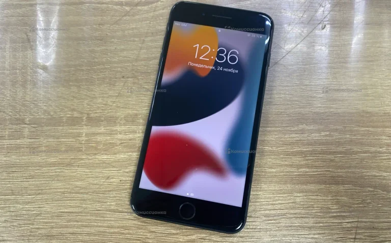 Apple iPhone 7 Plus 3/32 ГБ