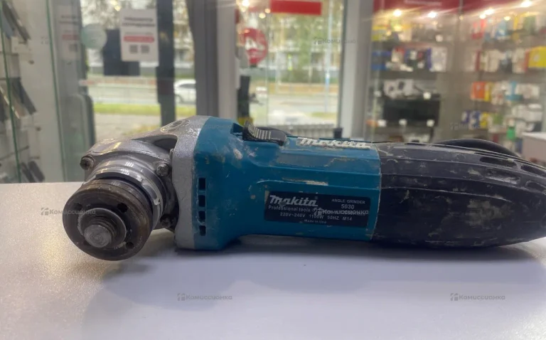 УШМ Makita GA5030 (реплика)