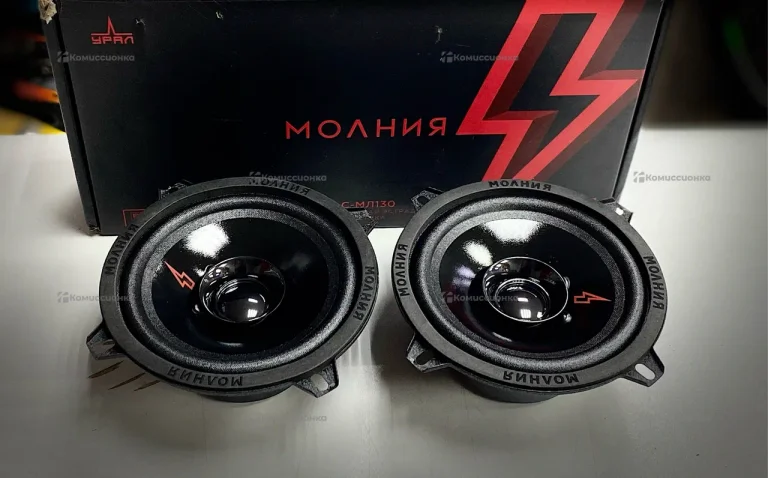 Молния AC-МЛ130 широкополосная эстрадная акустика